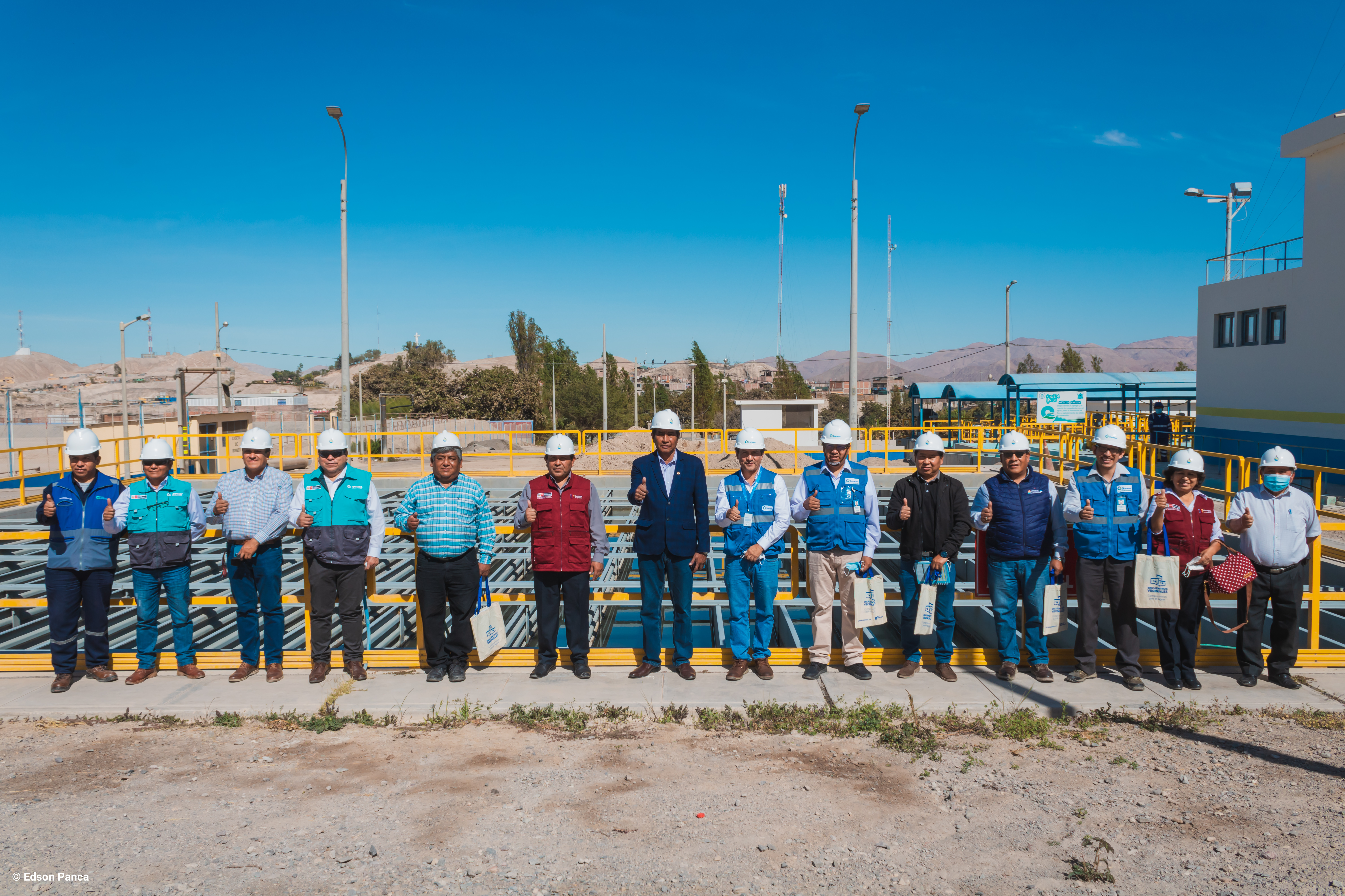 Autoridades y sociedad civil participan del monitoreo de calidad del agua potable que produce la EPS Moquegua